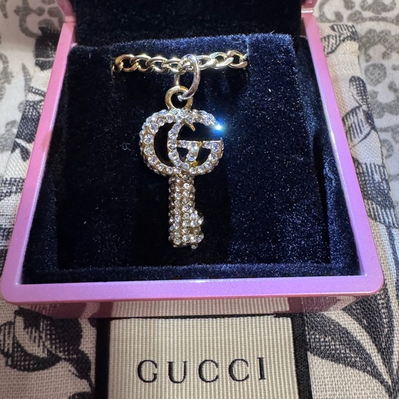 Gucci Charm Pendant GG Key Shape Rhinestone necklace w/ Gold Chain & Dusty - Picture 1 of 6